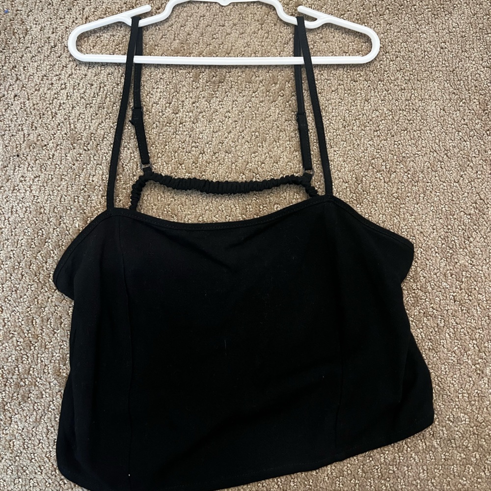 open back, black tank top